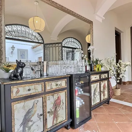 Villa New! Your Ultimate Luxury With 11br, Pool, Jacuzzi, Gym And Sauna Just 30 Minutes From Malaga! *