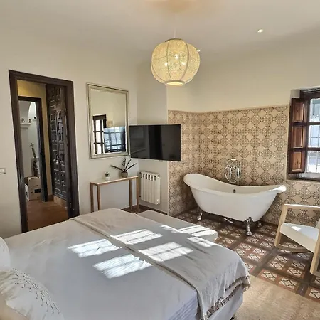 New! Your Ultimate Luxury With 11br, Pool, Jacuzzi, Gym And Sauna Just 30 Minutes From Malaga!
